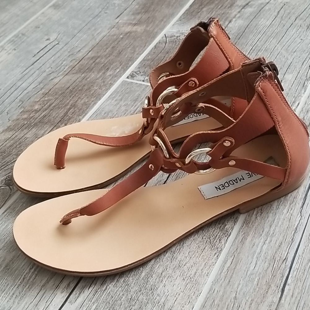 Steve Madden Leather Upper Riva Sandal 7.5M